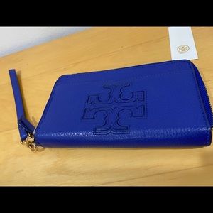 TORY BURCH leather wristlet wallet